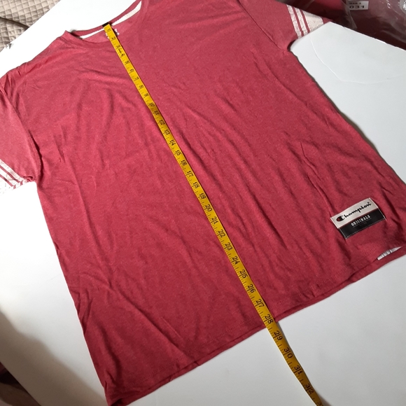 🎈SALE🎈 Sz L CHAMPION Short Sleeve Reddish pink T-shirt New w Riptag - Picture 9 of 12
